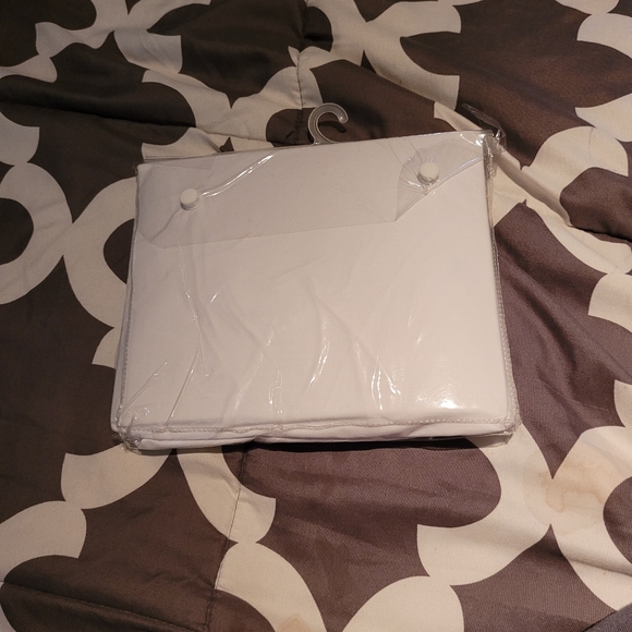 Crib sheets - Picture 2 of 2